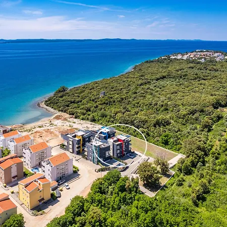 Luxury Pool Seaside Lejlighed