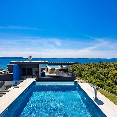 Luxury Pool Seaside Lejlighed