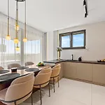 Appartement Luxury Pool Seaside *