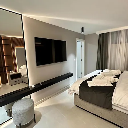 Luxury Pool Seaside Apartment Zadar