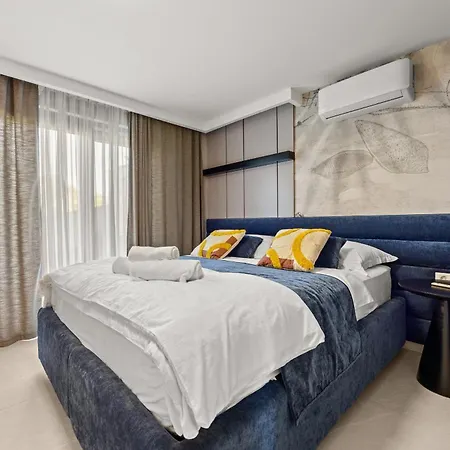 Apartment Luxury Pool Seaside Zadar