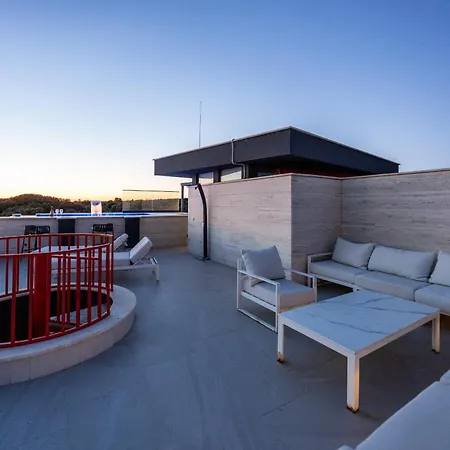 Apartment Luxury Pool Seaside *
