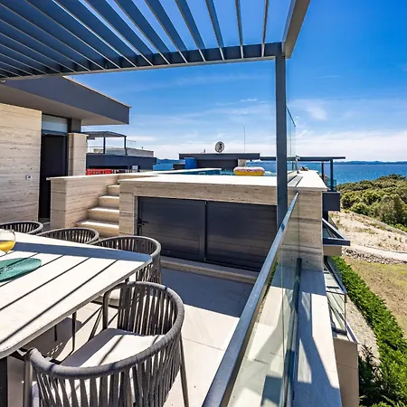 Apartment Luxury Pool Seaside *