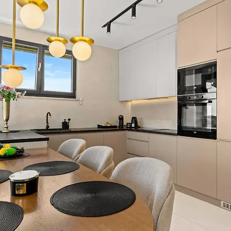 Luxury Pool Seaside Apartamento Zadar