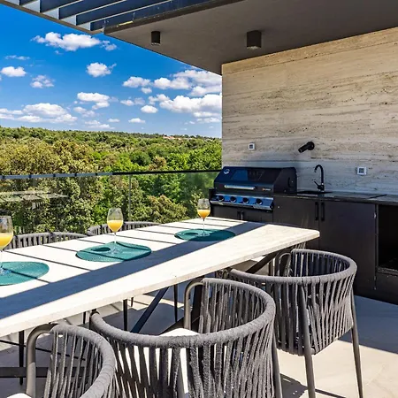 Apartment Luxury Pool Seaside *